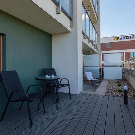 Apartamenty Bliska Praga By Noclegi Renters Warschau Buitenkant foto