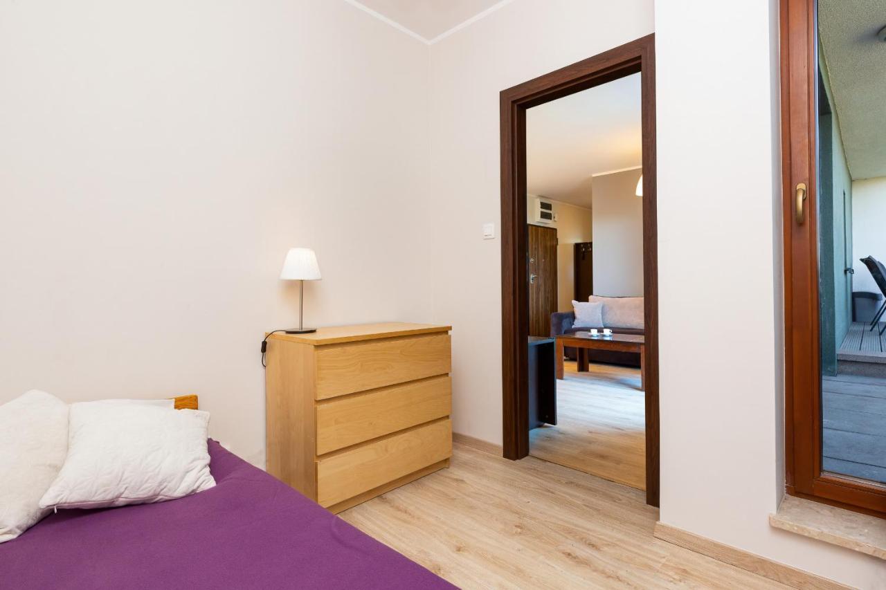 Apartamenty Bliska Praga By Noclegi Renters Warschau Buitenkant foto